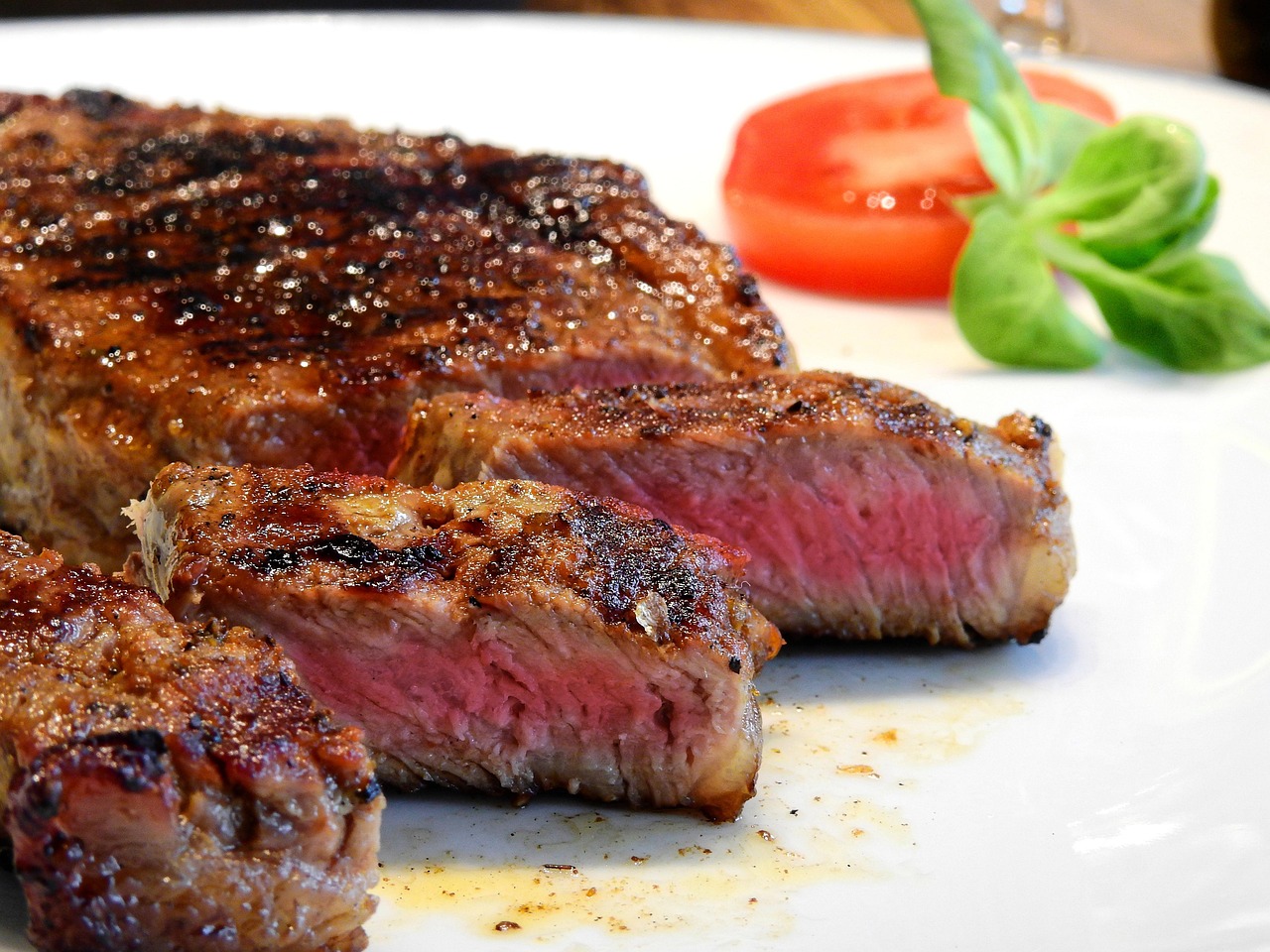 steak, flesh, beef, meal, food, beef steak, yummy, main dish, having lunch, nourishment, make, preparation, spices, marinade, marinated, hearty, enjoyment, grilling, grilled, tomato, salad, plate, steak, steak, steak, steak, steak, beef